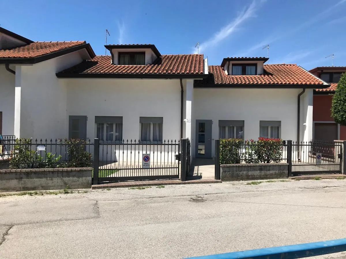 Villini Oasi - Casetta Vicino Al Mare Con Scoperto Esclusivo Da Colla contacts